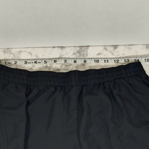 Danskin Women's Black Women's Shorts With Liner , Size M - Picture 4 of 9